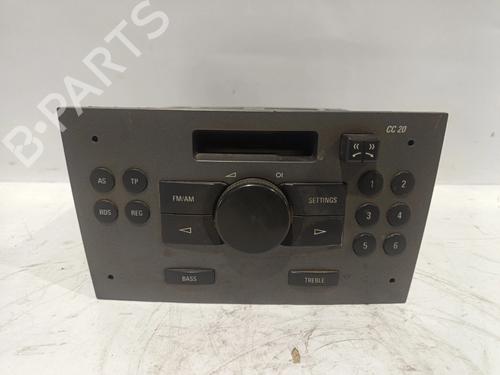 Used Radio Radio OPEL VIVARO A Van (X83) 2.0 CDTI (F7) (114 hp) 32754142 32754142