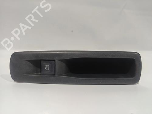 Used Right rear window switch Right rear window switch RENAULT GRAND SCÉNIC III (JZ0/1_) 1.9 dCi (JZ0J, JZ0N, JZ1K, JZ1S) (131 hp) 32766019 32766019