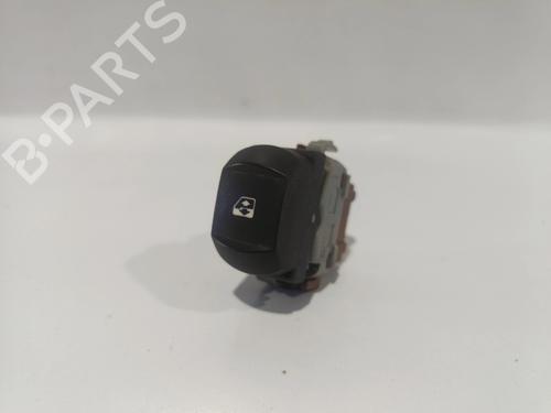 Used Right front window switch Right front window switch RENAULT CLIO III (BR0/1, CR0/1) [2005-2014] 32776074 32776074