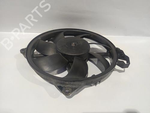Used Radiator fan Radiator fan 32776071 32776071