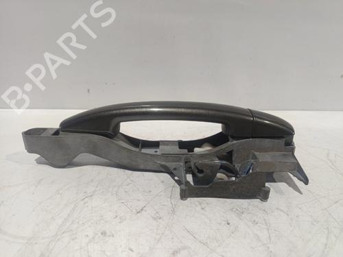 Used Front right exterior door handle Front right exterior door handle 33043528 33043528