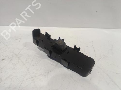 Used Right front window switch PEUGEOT 207 (WA_, WC_) 1.4 16V (95 hp) 33043536