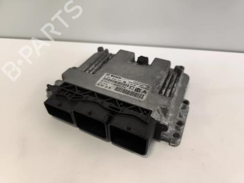 Used Engine control unit (ECU) Engine control unit (ECU) PEUGEOT 308 SW II (LC_, LJ_, LR_, LX_, L4_) [2014-2021] 33241416 33241416