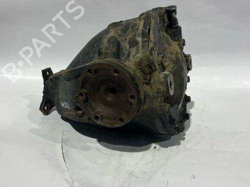 Differential hinten für Differential hinten MERCEDES-BENZ C-CLASS (W202) C 220 CDI (202.133) (125 hp) 33246730 33246730