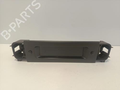 Used Display monitor Display monitor PEUGEOT 406 Break (8E/F) 2.0 HDI 110 (109 hp) 33295560 33295560