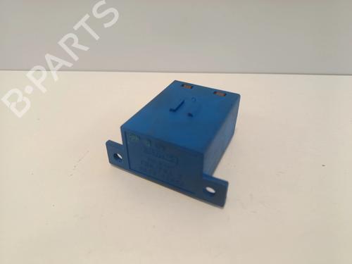 Used Switch Switch PEUGEOT 406 Break (8E/F) 2.0 HDI 110 (109 hp) 33302272 33302272