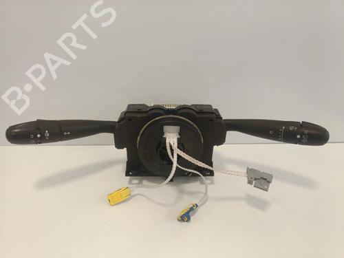 Used Steering column stalk Steering column stalk CITROËN BERLINGO / BERLINGO FIRST MPV (MF_, GJK_, GFK_) 1.6 16V (MFNFU) (109 hp) 33302886 33302886