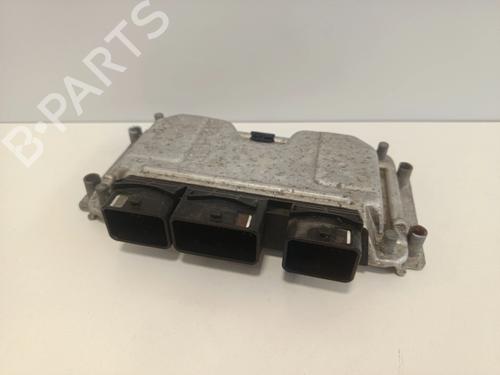 Used Engine control unit (ECU) Engine control unit (ECU) CITROËN BERLINGO / BERLINGO FIRST MPV (MF_, GJK_, GFK_) 1.6 16V (MFNFU) (109 hp) 33302883 33302883