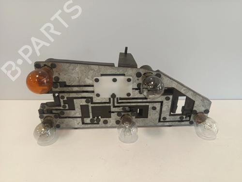 Used Lamp holder Lamp holder PEUGEOT 406 (8B) [1995-2005] 33432312 33432312