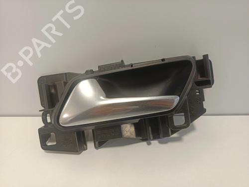 Used Front left interior door handle Front left interior door handle PEUGEOT 308 SW II (LC_, LJ_, LR_, LX_, L4_) [2014-2021] 33558686 33558686