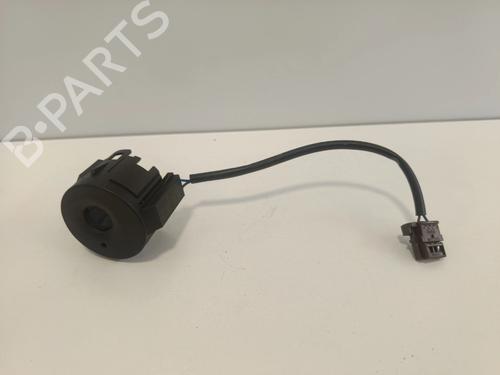 Used Card reader Card reader CITROËN C4 Picasso I MPV (UD_) [2006-2015] 33608075 33608075