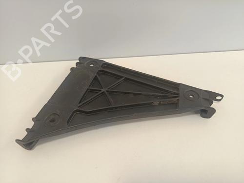 Used Rear bumper bracket Rear bumper bracket AUDI A4 B5 (8D2) 1.9 TDI (90 hp) 33627364 33627364