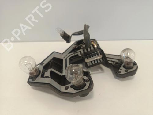 lamp-holder-audi-a4-b5-8d2-1994-1995-1996-1997-1998-1999-2000-2001-33675935 main image