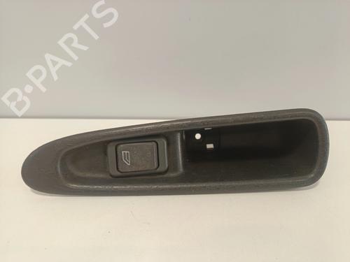 Used Left rear window switch Left rear window switch VOLVO V40 Estate (645) 1.8 (115 hp) 33675992 33675992