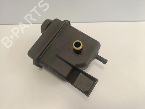 Servostyringsbeholder Servostyringsbeholder VOLVO V40 Estate (645) 1.8 (115 hp) 33675982 33675982