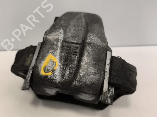 Used Right front brake caliper Right front brake caliper FIAT UNO (146_, 158_) [1983-2013] 33706367 33706367