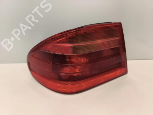 Used Left taillight Left taillight MERCEDES-BENZ E-CLASS (W210) E 290 Turbo-D (210.017) (129 hp) 33796448 33796448