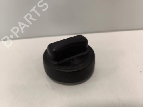 fuel-flap-mercedes-benz-e-class-w210-1995-1996-1997-1998-1999-2000-2001-2002-2003-33796438 main image