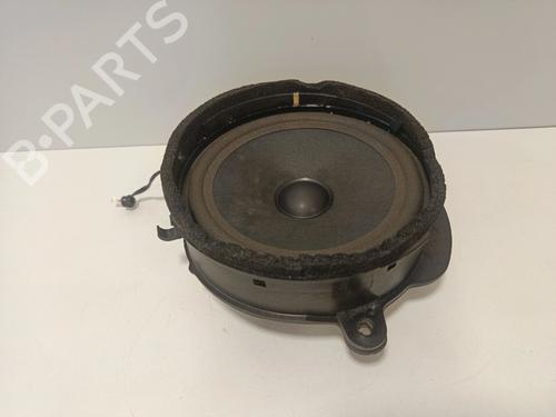 Used Speaker Speaker MERCEDES-BENZ E-CLASS (W210) E 290 Turbo-D (210.017) (129 hp) 33796467 33796467
