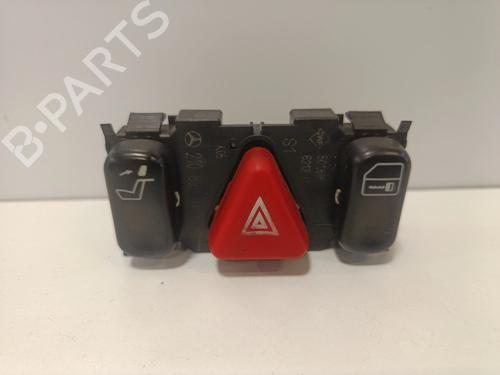 Used Warning switch Warning switch MERCEDES-BENZ E-CLASS (W210) E 290 Turbo-D (210.017) (129 hp) 33796457 33796457