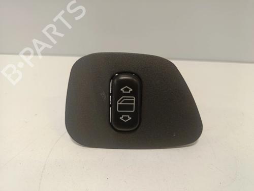 Used Right rear window switch Right rear window switch MERCEDES-BENZ E-CLASS (W210) E 290 Turbo-D (210.017) (129 hp) 33796470 33796470