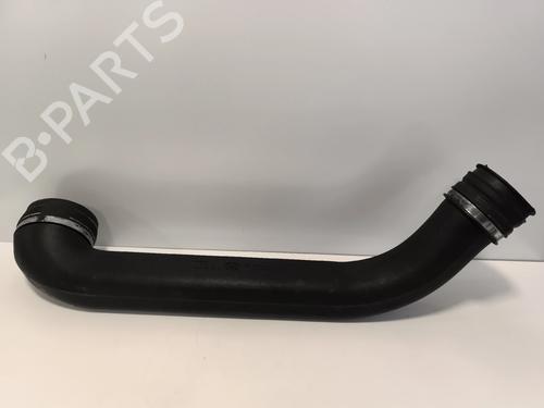 Intercooler-rør  Intercooler-rør  MERCEDES-BENZ E-CLASS (W210) E 290 Turbo-D (210.017) (129 hp) 33796507 33796507