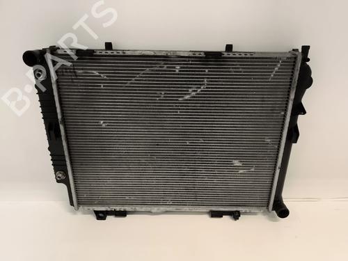 Used Water radiator Water radiator MERCEDES-BENZ E-CLASS (W210) E 290 Turbo-D (210.017) (129 hp) 33796487 33796487
