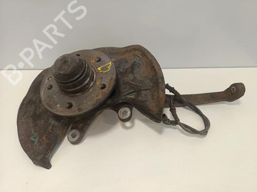 Used Right front steering knuckle Right front steering knuckle MERCEDES-BENZ E-CLASS (W210) E 290 Turbo-D (210.017) (129 hp) 33796540 33796540