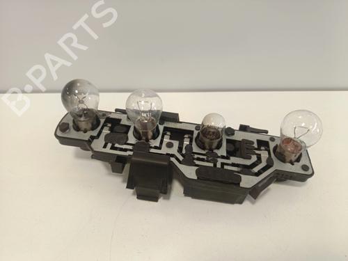 Used Lamp holder Lamp holder VW POLO (6N2) 1.0 (50 hp) 33819072 33819072