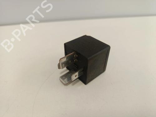 Used Switch Switch VW POLO (6N2) 1.0 (50 hp) 33802663 33802663