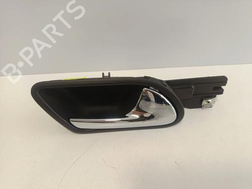 Used Front right interior door handle Front right interior door handle VW GOLF V (1K1) 1.4 FSI (90 hp) 34039103 34039103