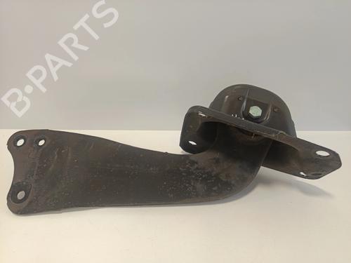 Højre bagtil bærearm Højre bagtil bærearm VW GOLF V (1K1) 1.4 FSI (90 hp) 34039116 34039116