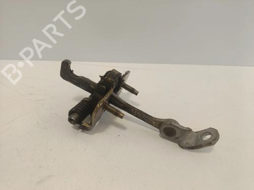 Used Hinge/Door check strap Hinge/Door check strap RENAULT 19 II Chamade (L53_) 1.4 (78 hp) 34137076 34137076