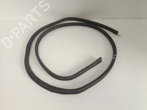 Used Rubber door seal Rubber door seal RENAULT 19 II Chamade (L53_) 1.4 (78 hp) 34137103 34137103