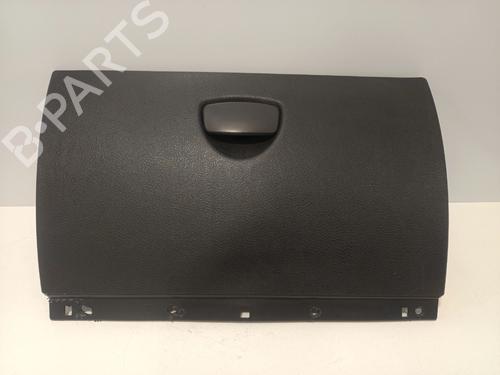 Hanskerom Hanskerom RENAULT CLIO II Hatchback Van (SB0/1/2_) 1.5 dCi (SB07) (65 hp) 34165728 34165728