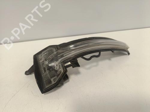 Pisca lateral direito Pisca lateral direito MERCEDES-BENZ A-CLASS (W177) A 180 d (177.003) (116 hp) 34331190 34331190