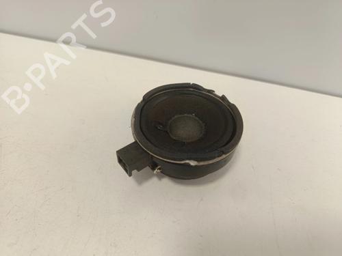 speaker-mercedes-benz-a-class-w177-2018-34342565 main image