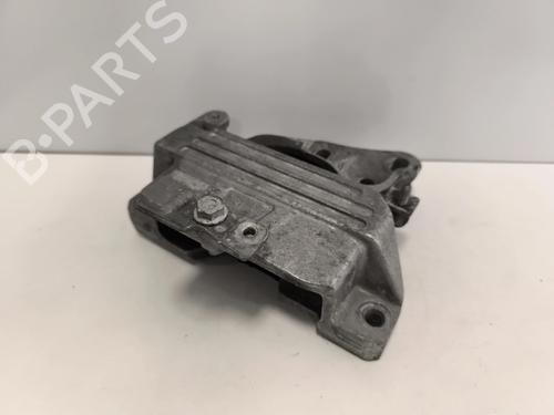 Getriebehalter für Getriebehalter MERCEDES-BENZ A-CLASS (W177) A 180 d (177.003) (116 hp) 34349456 34349456