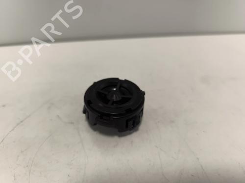 speaker-mercedes-benz-a-class-w177-2018-34346878 main image