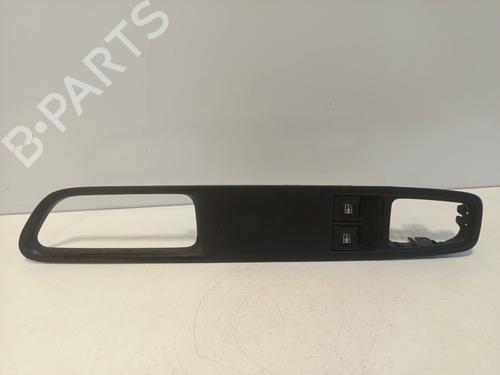 Used Left front window switch Left front window switch RENAULT CLIO IV (BH_) [2012-2021] 34472577 34472577
