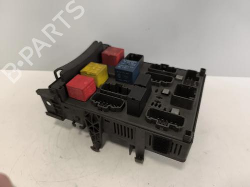 Used Fuse box Fuse box RENAULT LAGUNA II (BG0/1_) 1.9 dCi (BG08, BG0G) (120 hp) 34614237 34614237