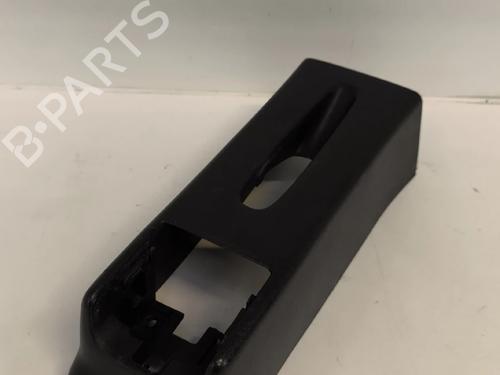 Used Middle console Middle console VW GOLF III (1H1) 1.9 TD, GTD (75 hp) 34632177 34632177