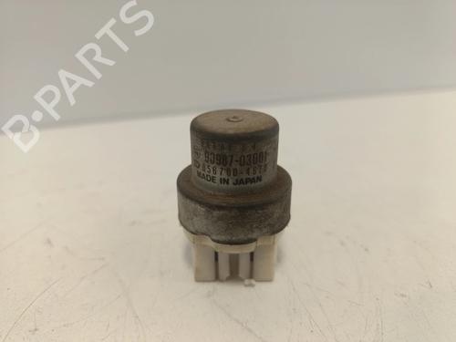 Interruttore Interruttore TOYOTA HIACE III Van (_H5_, _H6_, _H7_, _H8_, _H9_) 2.4 D (LH61, LH51) (75 hp) 35753873 35753873