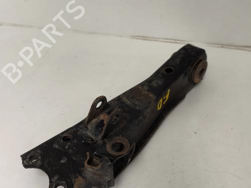 Used Right front suspension arm Right front suspension arm TOYOTA HIACE III Van (_H5_, _H6_, _H7_, _H8_, _H9_) 2.4 D (LH61, LH51) (75 hp) 35755819 35755819