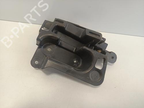 Used Rear bumper bracket Rear bumper bracket PEUGEOT 208 II (UB_, UP_, UW_, UJ_) 1.5 BlueHDI 100 (102 hp) 35738845 35738845