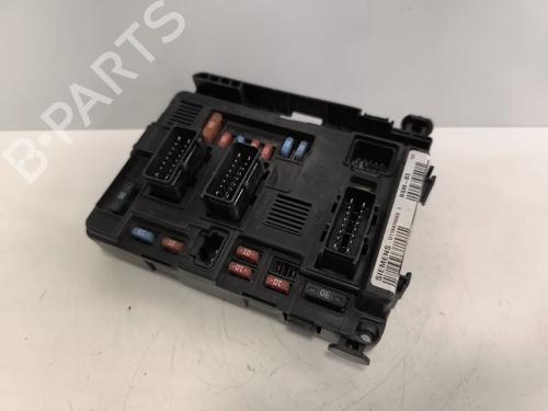 Used Fuse box Fuse box PEUGEOT PARTNER Platform/Chassis (5_, G_) 1.9 D (69 hp) 35793225 35793225