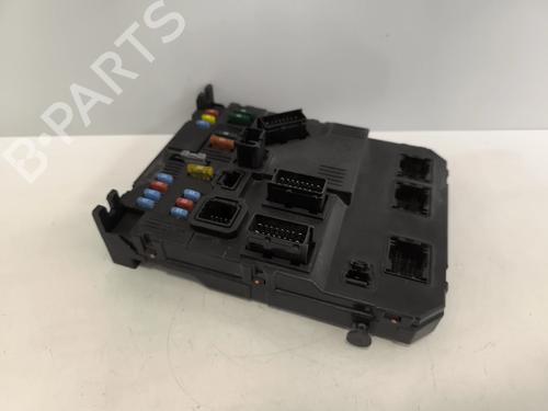 Used Fuse box Fuse box PEUGEOT PARTNER Platform/Chassis (5_, G_) 1.9 D (69 hp) 35793236 35793236