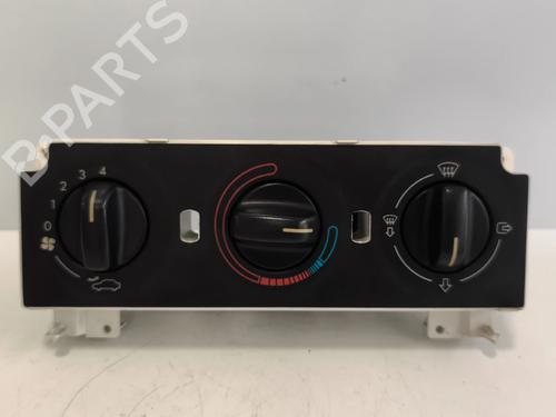 Used Climate control Climate control PEUGEOT 306 Hatchback (7A, 7C, N3, N5) 1.4 (75 hp) 35899126 35899126