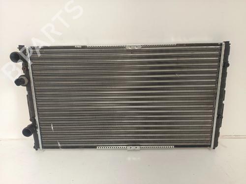 Used Water radiator Water radiator VW POLO Variant (6V5) 1.4 16V (75 hp) 36025835 36025835