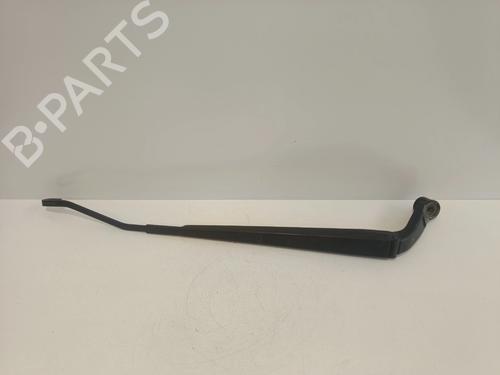 Used Front windshield wiper arm Front windshield wiper arm TOYOTA COROLLA (_E12_) 1.4 VVT-i (ZZE120_, ZZE120R) (97 hp) 36025872 36025872